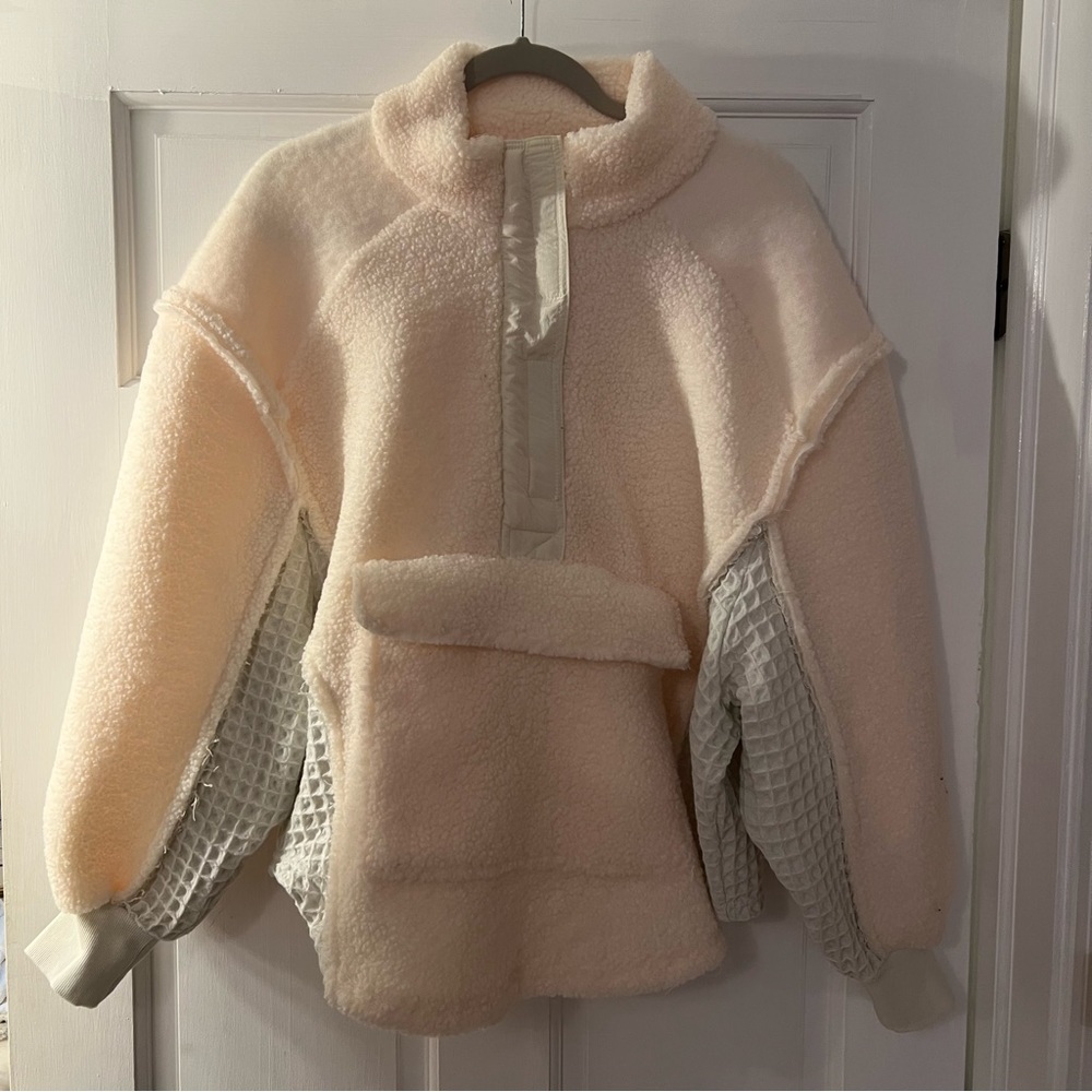 NWT Urban Outfitters fleece pullover